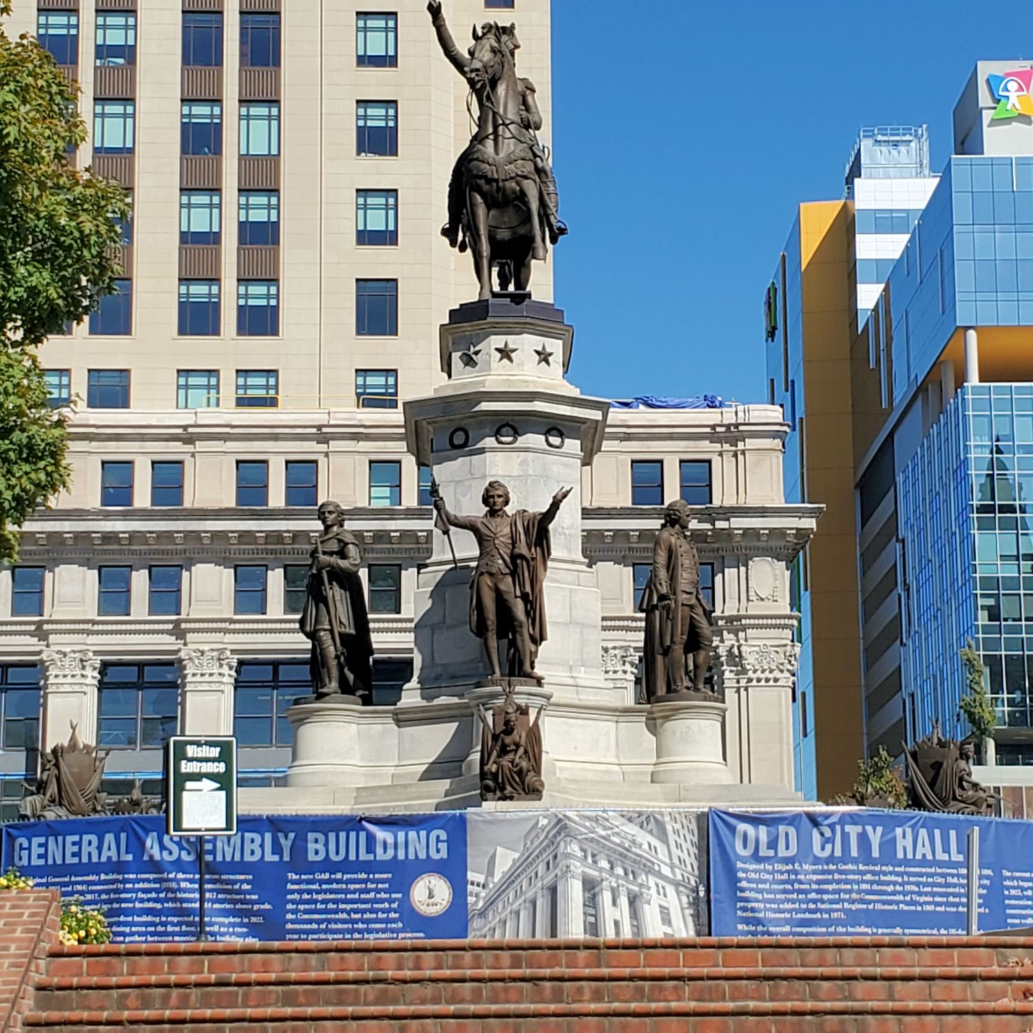 Gov Buildings and Capital 